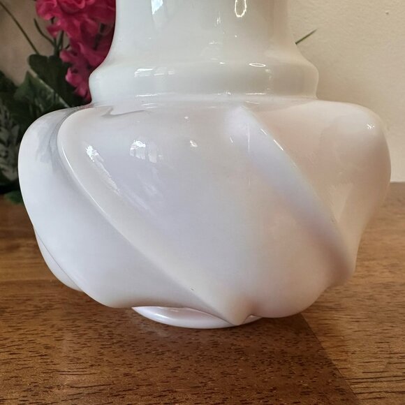 Fenton Silver Crest Pink Ruffled Vase Vintage Art Glass White Milk Glass Crimped - Picture 6 of 7